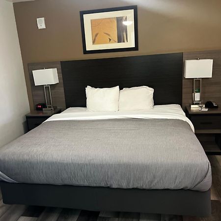 Quality Inn & Suites Goodyear - Phoenix West Exteriér fotografie