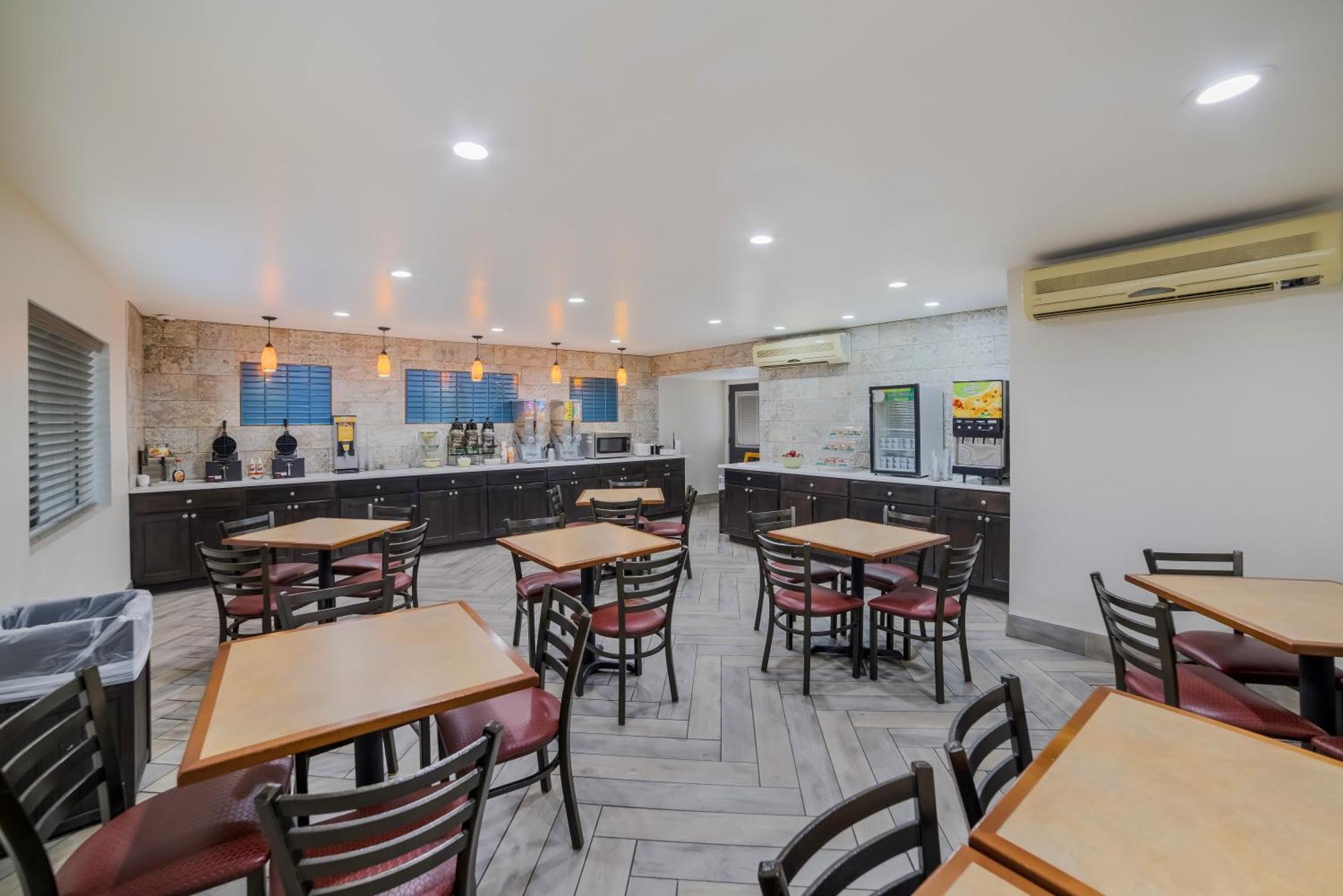 Quality Inn & Suites Goodyear - Phoenix West Exteriér fotografie