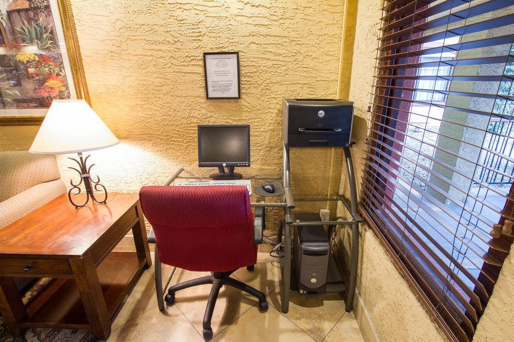 Quality Inn & Suites Goodyear - Phoenix West Exteriér fotografie